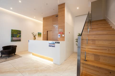 Mystay Porto Batalha, Reception