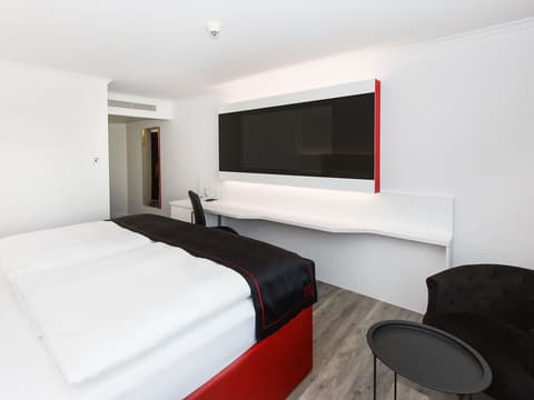 DORMERO Hotel Zürich Airport, Room
