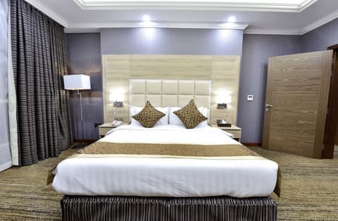 Iridium 70 Hotel, Room