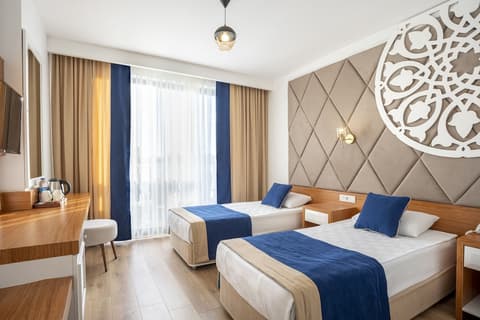 The Sansa Hotel & Spa, Room