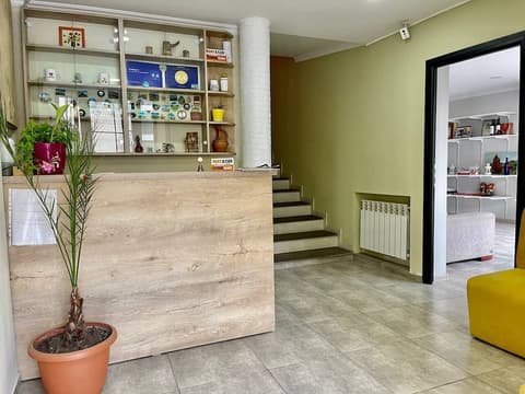 Hotel Merien, Reception