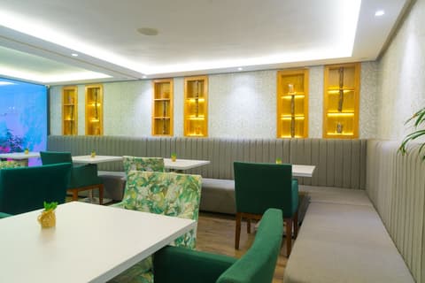 Hôtel Windsor City Center, Restaurant