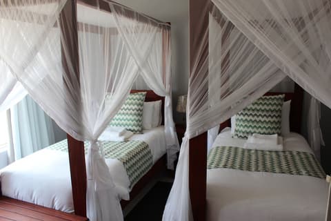 Tlou Safari Lodge, Room