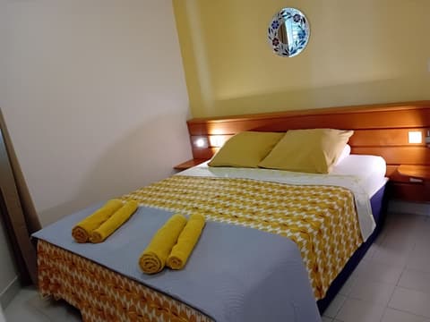 Sea Sun Manga Mangano, Room