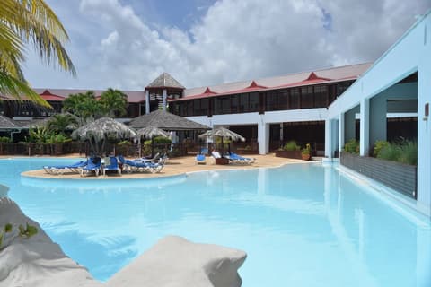 Sea Sun Manga Mangano, Miscellaneous