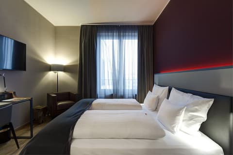 Qube Hotel Bahnstadt, Room