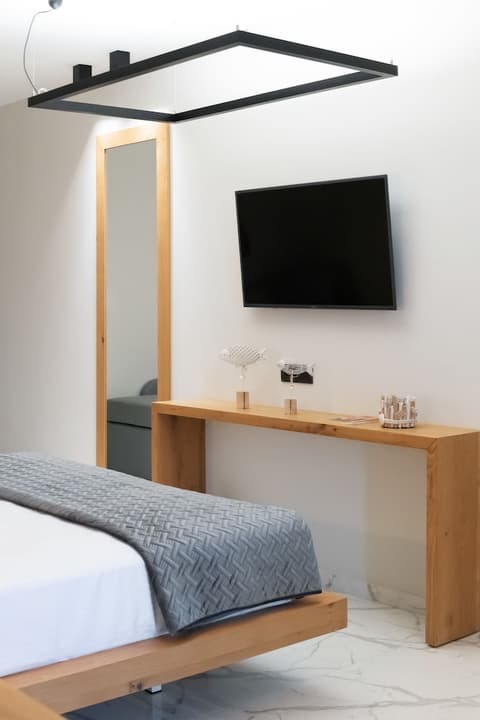 Sea Level Hotel, Room