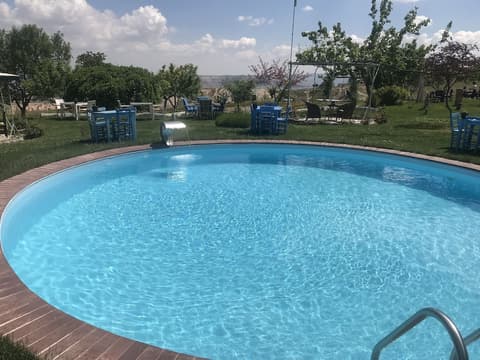 Kemal Stone House Hotel, Outdoor pool