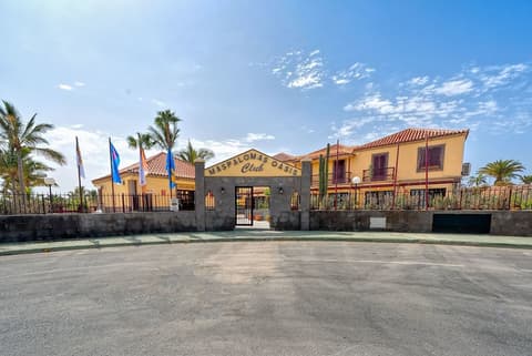 Bungalows Maspalomas Oasis Club, Front of property