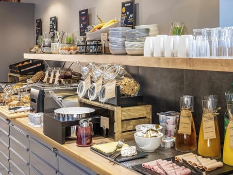 Aparthotel Adagio Lille Centre Grand Place, Breakfast area