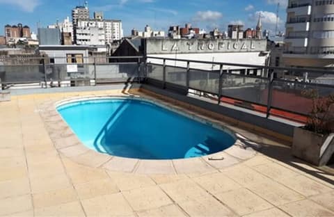Castelar Hotel Santa Fe, Outdoor pool