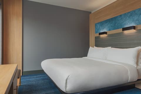 Aloft Aberdeen TECA, Room