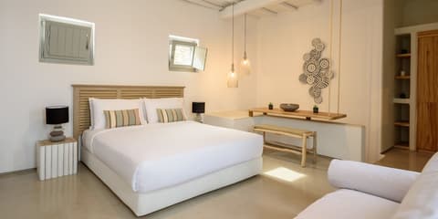 The Summit of Mykonos, Room