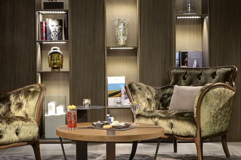 Grand Hotel Campione, Lobby