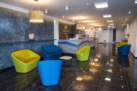 Nautilus Hotel, Reception