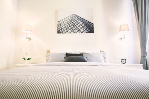 Central Apartments in Psiri, Room