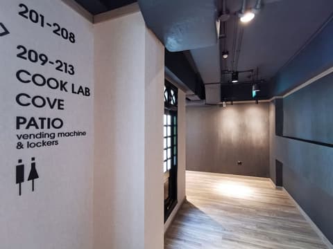 ST Signature Chinatown, Lobby