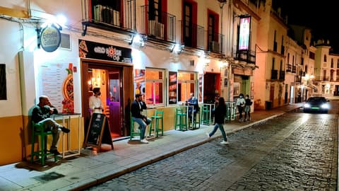 Arc House Ribera - Hostel, Restaurant