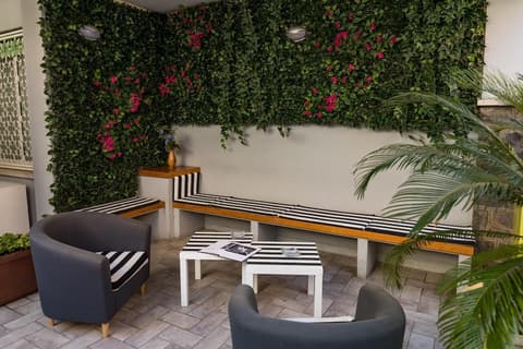 Residenza Gregorio VII, Balcony