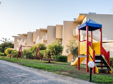 Chrissy's Paradise, Children's area