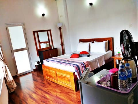 Poomaz Peace Palace - Ella, Room