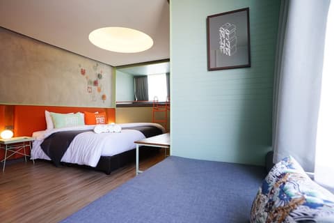Samsen Street Hotel, Room