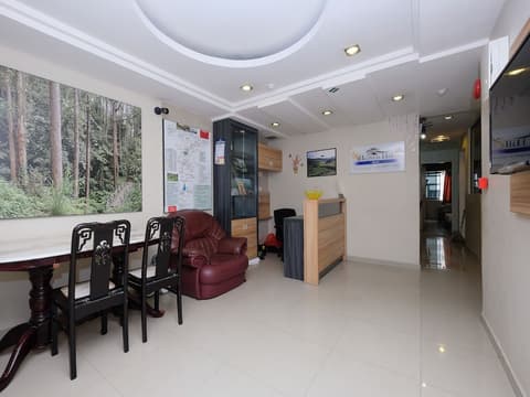 OYO 1153 Heaven Hill Hotel 1, Lobby