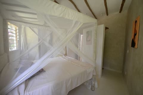 The Lawford Kenya, Room