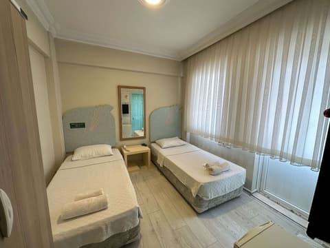 Hikmethan Otel, Room