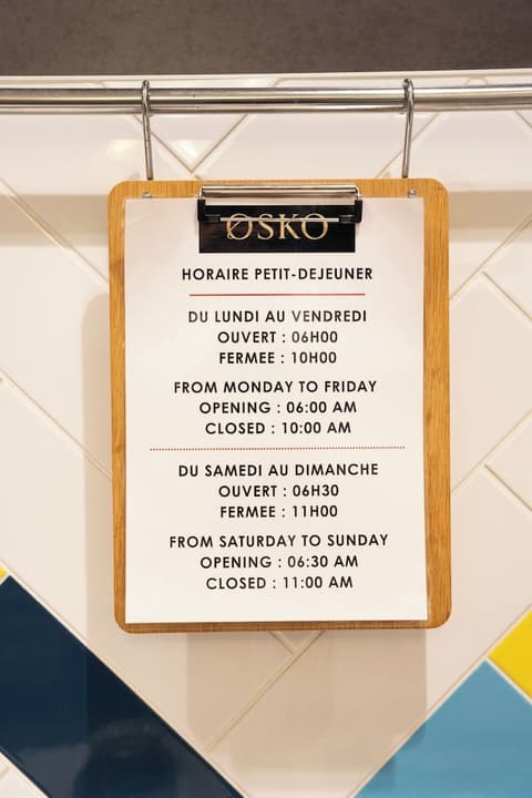 OSKO - Hôtel Toulouse Aéroport, Breakfast buffet