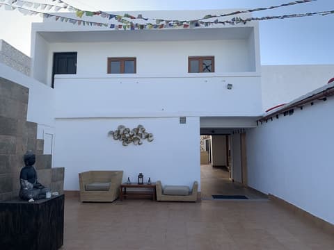 Valtisya House Pool & Airport, Terrace/patio