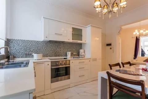 Vallettastay Golden Seed, Private kitchenette