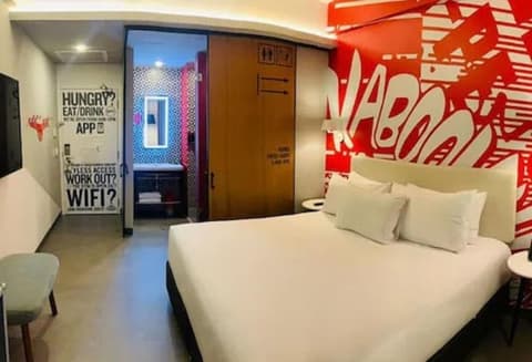 Radisson RED Miraflores, Room