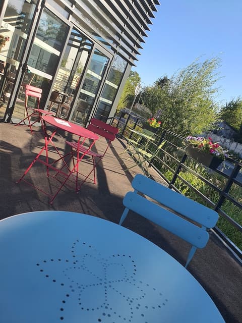 B&B HOTEL Igny Palaiseau, Terrace/patio