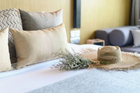 Wyndham Grand Nai Harn Beach Phuket, Room