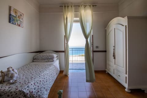 Hotel Ristorante Madonna Della Scala, Room