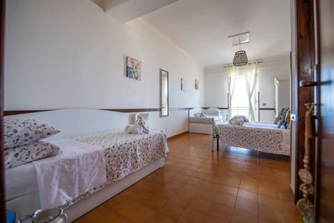 Hotel Ristorante Madonna Della Scala, Room