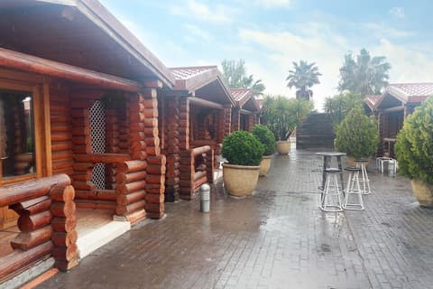 Hotel Fabrik, Exterior