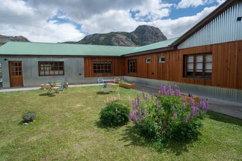 Fitz Roy Hosteria de Montaña, Exterior
