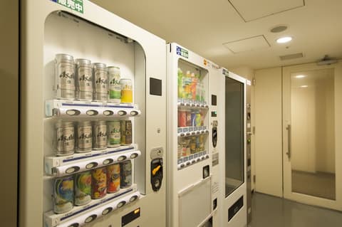 Hotel Villa Fontaine Grand Tokyo - Roppongi, Vending machine