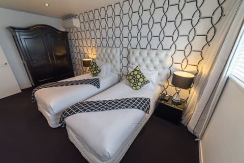 Regent of Rotorua, Room