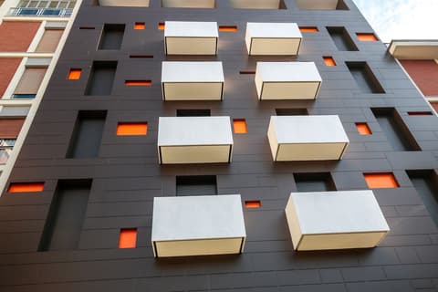 Hotel Aleramo, Front of property