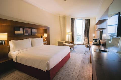 Holiday Inn Abu Dhabi by IHG, Room