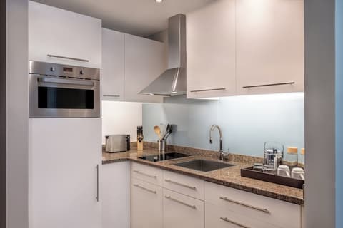 Staybridge Suites Abu Dhabi Yas Island by IHG, Room