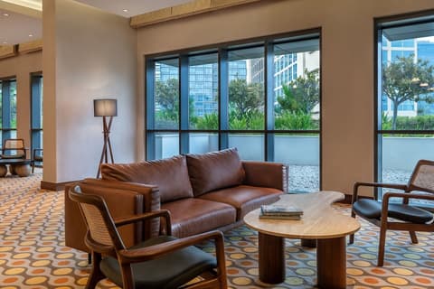 Staybridge Suites Abu Dhabi Yas Island by IHG, Lobby