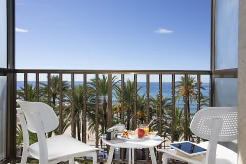 Casual Pop Art Hotel, Room