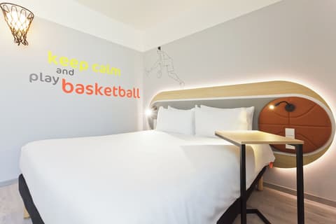 Ibis Styles Kaunas Centre, Room