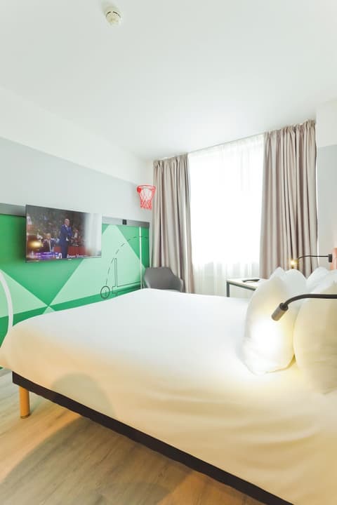 Ibis Styles Kaunas Centre, Room