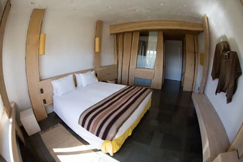 Remota Hotel, Room
