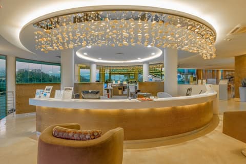 Hotel Pisa Tower Plaza, Reception